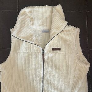 Columbia Cream Textured Fleece Vest